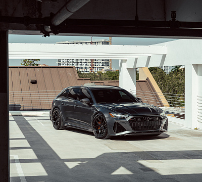 Фото дисков Vossen UV-X на Audi A/RS 6 (C8)