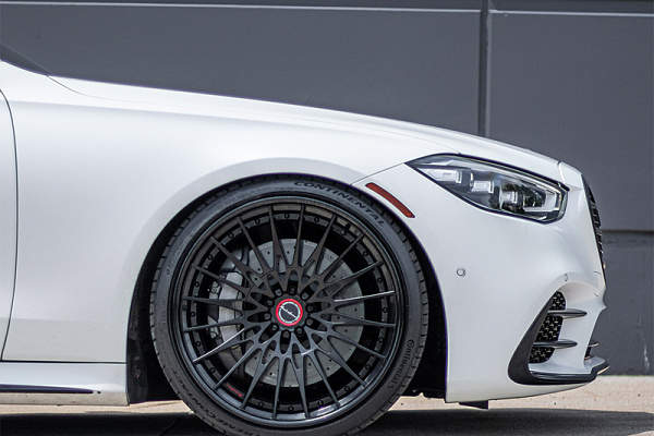 Фото дисков Brixton Forged HS1 Черный глянец на Mercedes-Benz S-Class (W223)