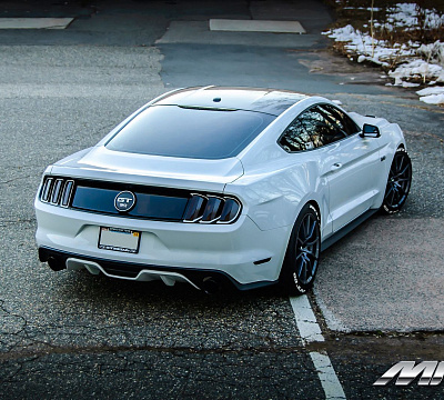 Фото дисков MRR M350 на Ford Mustang VI