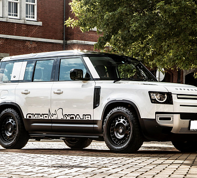 Фото дисков Black Rhino AXLE на Land Rover Defender II