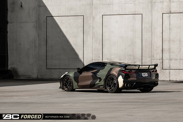Фото дисков BC Forged HCA381 Черный матовый на Chevrolet Corvette C8