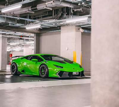 Фото дисков Brixton Forged PF7 Aerotech на Lamborghini Huracan