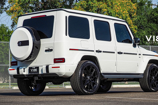 Фото дисков HRE FF10 Черный сатин на Mercedes-Benz G-Class III