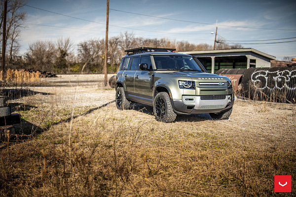 Фото дисков Vossen HF-2 Черный глянец на Land Rover Defender II