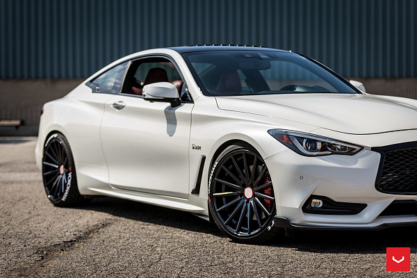 Фото дисков Vossen VFS-2 Черный глянец на Infiniti Q60 II