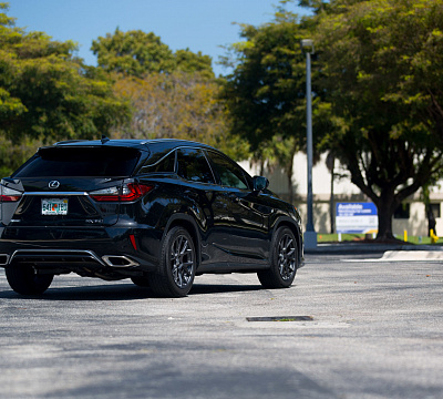 Фото дисков Vossen VFS-6 на Lexus RX IV