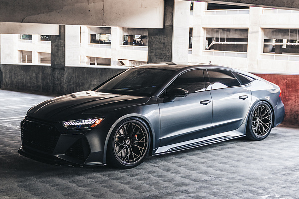 Фото дисков Brixton Forged PF10 Сатиновая темная бронза на Audi A/RS 7 (4K)