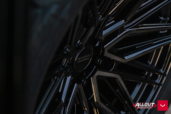 Фото дисков Vossen HF6-5 Черный глянец на GMC Sierra IV