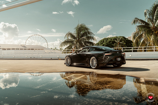 Фото дисков Vossen VPS-2 (3-Piece) Глянцевый лак на Lexus LC 500