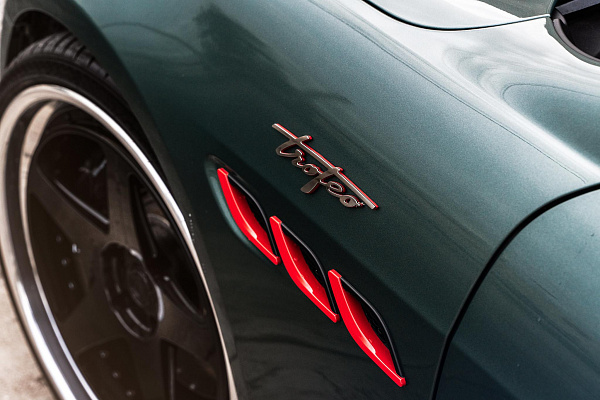Фото дисков AL13 C005R Черный глянец на Maserati Quattroporte VI
