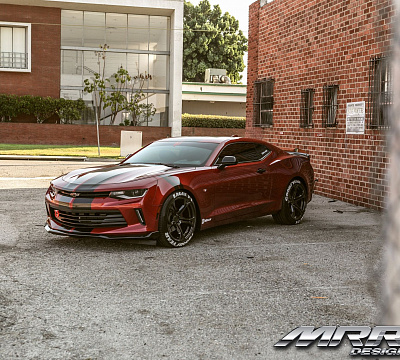 Фото дисков MRR M017 на Chevrolet Camaro VI