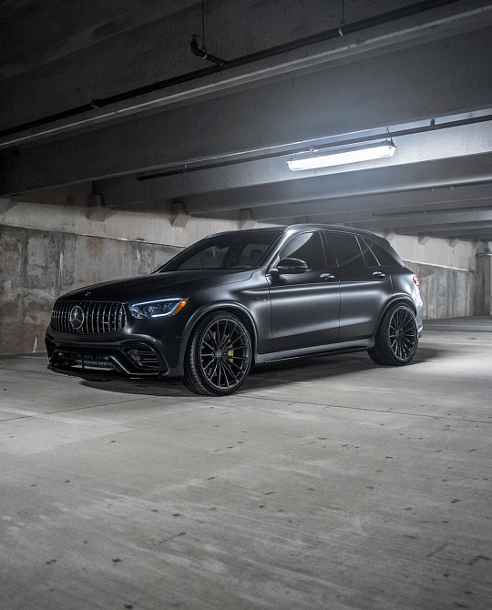 Фото дисков P103 Глянцевый графит на Mercedes-Benz GLC (X253, C253)