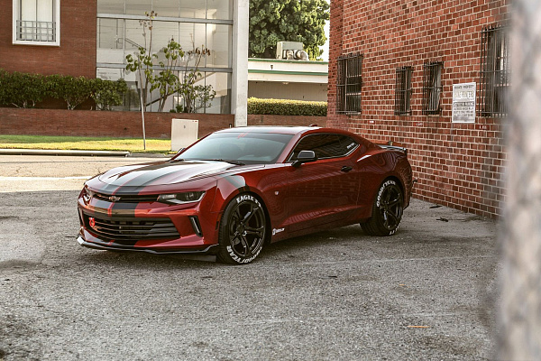Фото дисков MRR M017 Черный глянец на Chevrolet Camaro VI