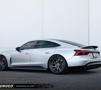 Фото дисков BC Forged HCA165 на Audi E-tron GT