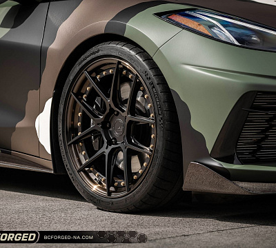 Фото дисков BC Forged HCA381 на Chevrolet Corvette C8