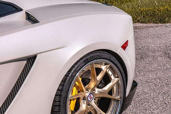 Фото дисков HRE S101 Глянцевое золото на Lamborghini Gallardo