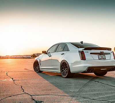 Фото дисков Vossen HF-2 на Cadillac CTS II