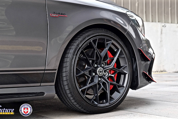 Фото дисков HRE FF11 Сатиновый графит на Mercedes-Benz CLA (C117, X117)