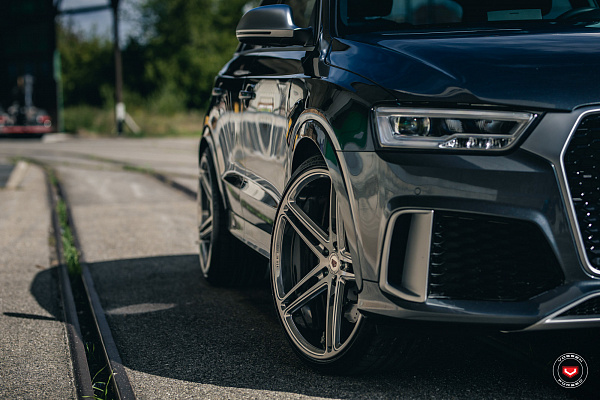 Фото дисков Vossen CG-202 Глянцевый лак на Audi Q3 (8U)