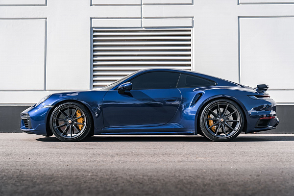 Фото дисков Brixton Forged R11-R Глянцевый темный лак на Porsche 911 VIII