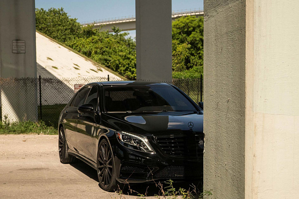 Mercedes-Benz S-Class (W222)