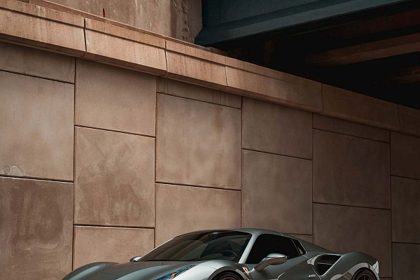 Фото дисков Anrky S1-X1 Сатиновая бронза на Ferrari 812