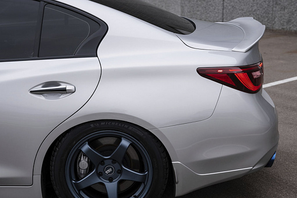 Фото дисков Motegi Racing CS5 Другой цвет на Infiniti Q50