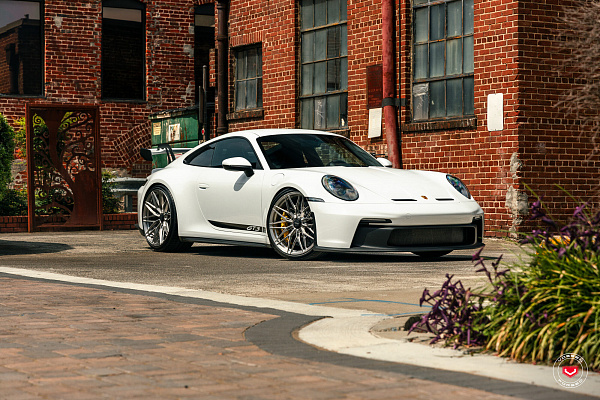 Фото дисков Vossen S21-02 Глянцевый тонированный лак на Porsche 911 VIII