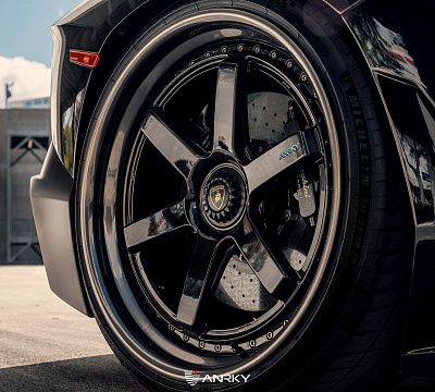 Фото дисков Anrky JDX-316 на Lamborghini Aventador