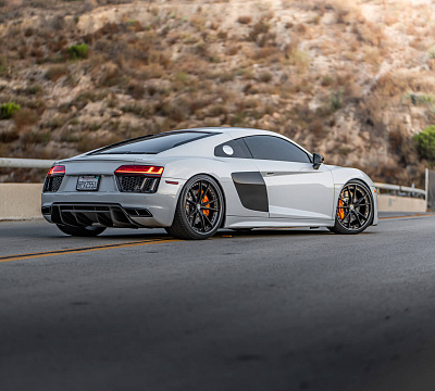 Фото дисков HRE S101 на Audi R8 (4S)