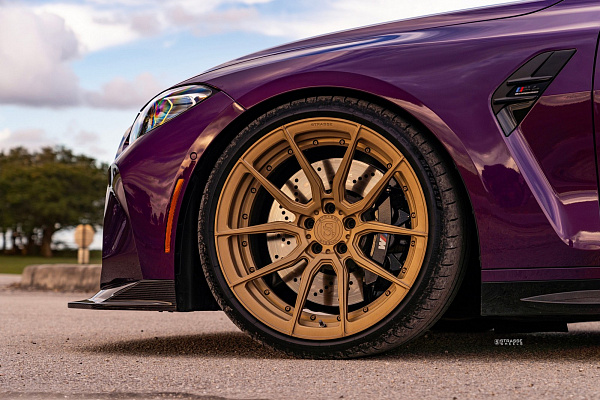 Фото дисков Strasse Wheels SV5 Deep Concave Duoblock Сатиновое золото на BMW 4/M4 (G22/G82)