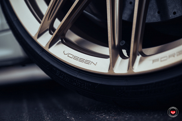 Фото дисков Vossen VPS-4 Глянцевая шампань на Audi R8 (4S)