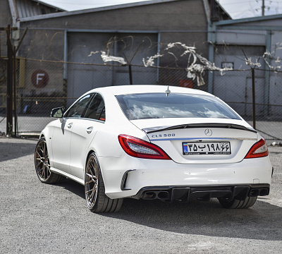Фото дисков Vossen M-X3 на Mercedes-Benz CLS (C218)