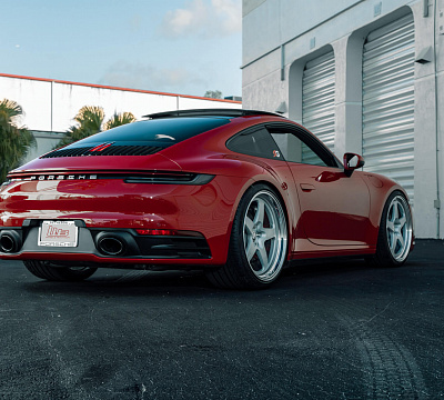 Фото дисков HRE 527 на Porsche 911 VIII