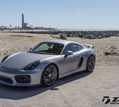 Фото дисков HRE R101 Lightweight на Porsche Cayman II