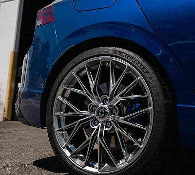Фото дисков HRE FF28 на Volkswagen Golf VIII
