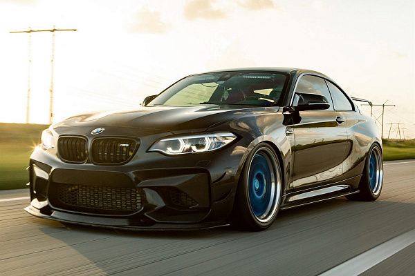 Фото дисков Anrky RS2 Синий глянец на BMW 2/M2 (F22/F87)