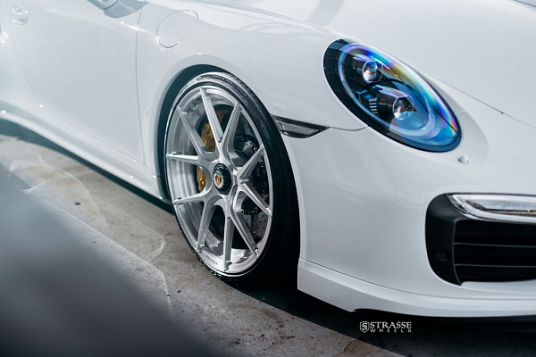 Фото дисков Strasse Wheels SM5R Deep Concave Duoblock Глянцевый лак на Porsche 911 VII
