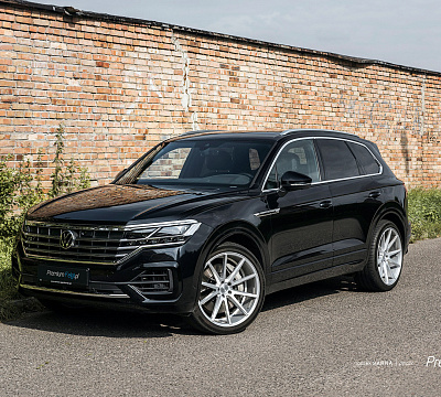 Фото дисков Vossen VFS-1 на Volkswagen Touareg III