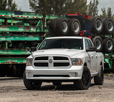 Фото дисков Vossen HF-7 на Ram 1500 IV