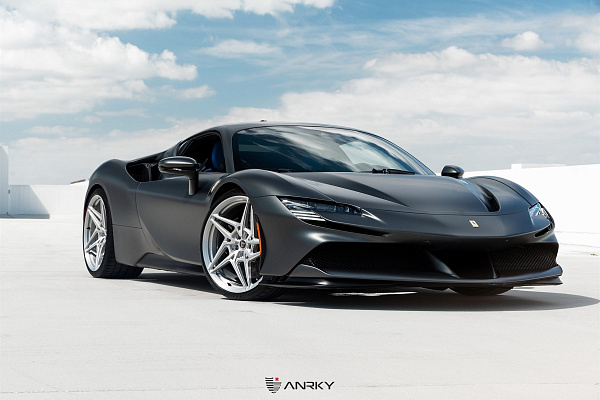 Фото дисков Anrky S1-X3 Глянцевый лак на Ferrari SF90