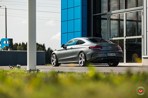 Фото дисков Vossen CG-210 Глянцевый лак на Mercedes-Benz C-Class (W205)