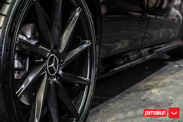 Фото дисков Vossen CVT Черный сатин на Mercedes-Benz CLA (C118, X118)