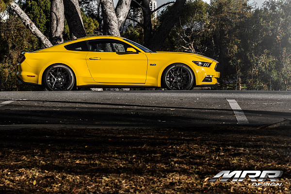 Фото дисков MRR GF9 Черный глянец на Ford Mustang VI