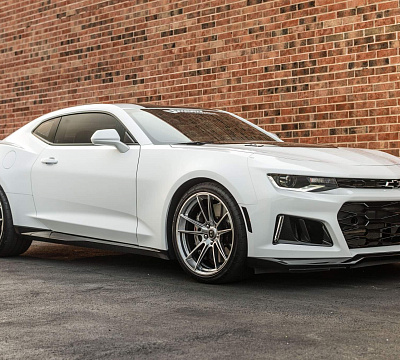 Фото дисков HRE FF04 на Chevrolet Camaro VI