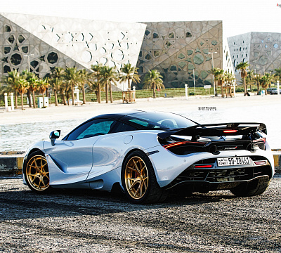 Фото дисков Strasse Wheels SM5R Deep Concave FS на McLaren 720S