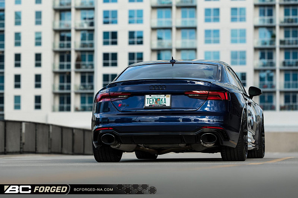 Фото дисков BC Forged RZ05 Черный глянец на Audi A/S/RS 5 (F5)