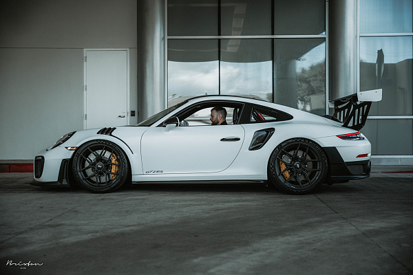 Фото дисков Brixton Forged CM5-R Черный матовый на Porsche 911 VII