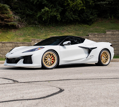 Фото дисков HRE 520 на Chevrolet Corvette C8