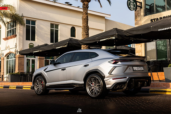 Фото дисков Anrky S3-X1 Глянцевый темный лак на Lamborghini Urus